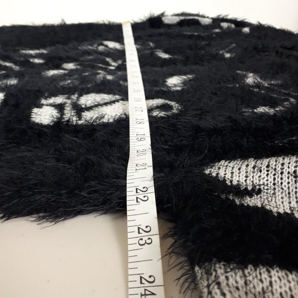 Cleo Black White Eyelash Knit Cardigan - Picture 5 of 15
